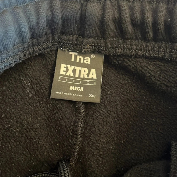 Tna
Extra Fleece Mega
Sweat pant Black size XXS Cozy Comfortable Loungewear - Picture 9 of 16